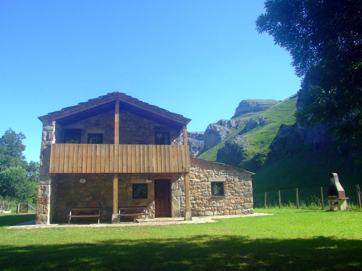 Las Hayucas San Roque de Ríomiera Eksteriør bilde